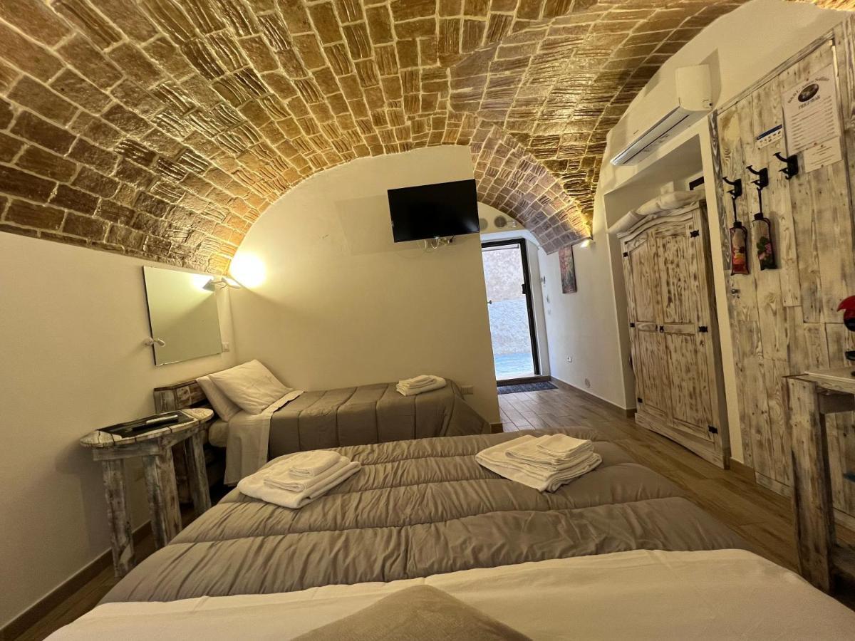 L Antico Soffitto Tropea Panzió Kültér fotó