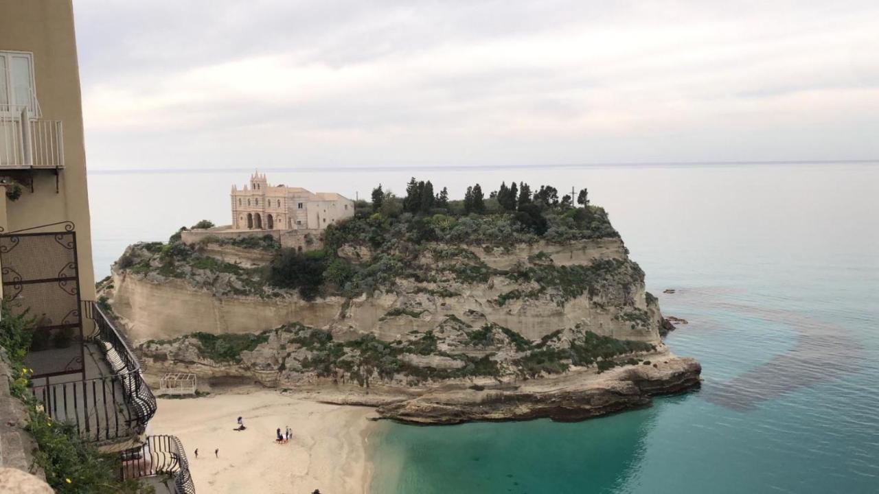 L Antico Soffitto Tropea Panzió Kültér fotó